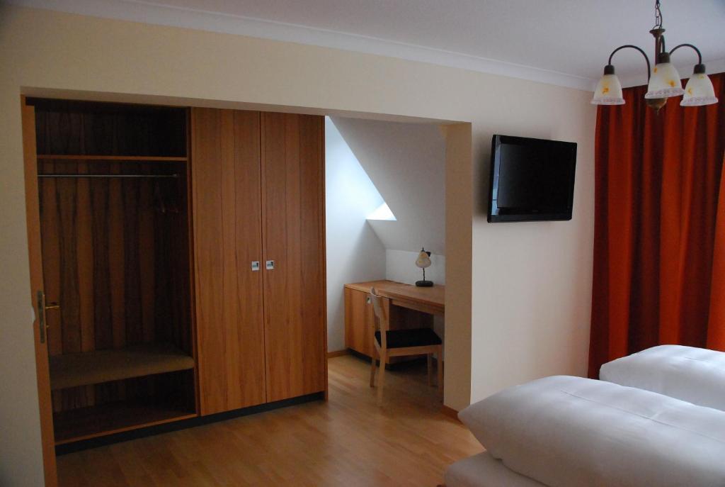 Hotel Lowen Bludenz Δωμάτιο φωτογραφία