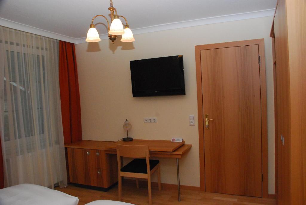 Hotel Lowen Bludenz Δωμάτιο φωτογραφία